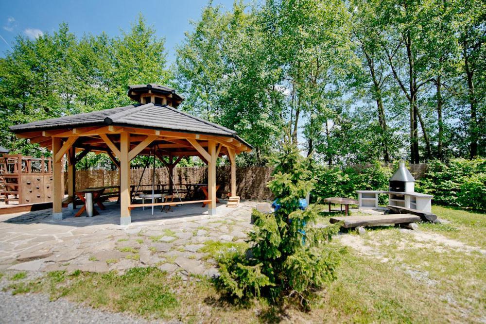 Molo Resort Kemping Осек Екстер'єр фото